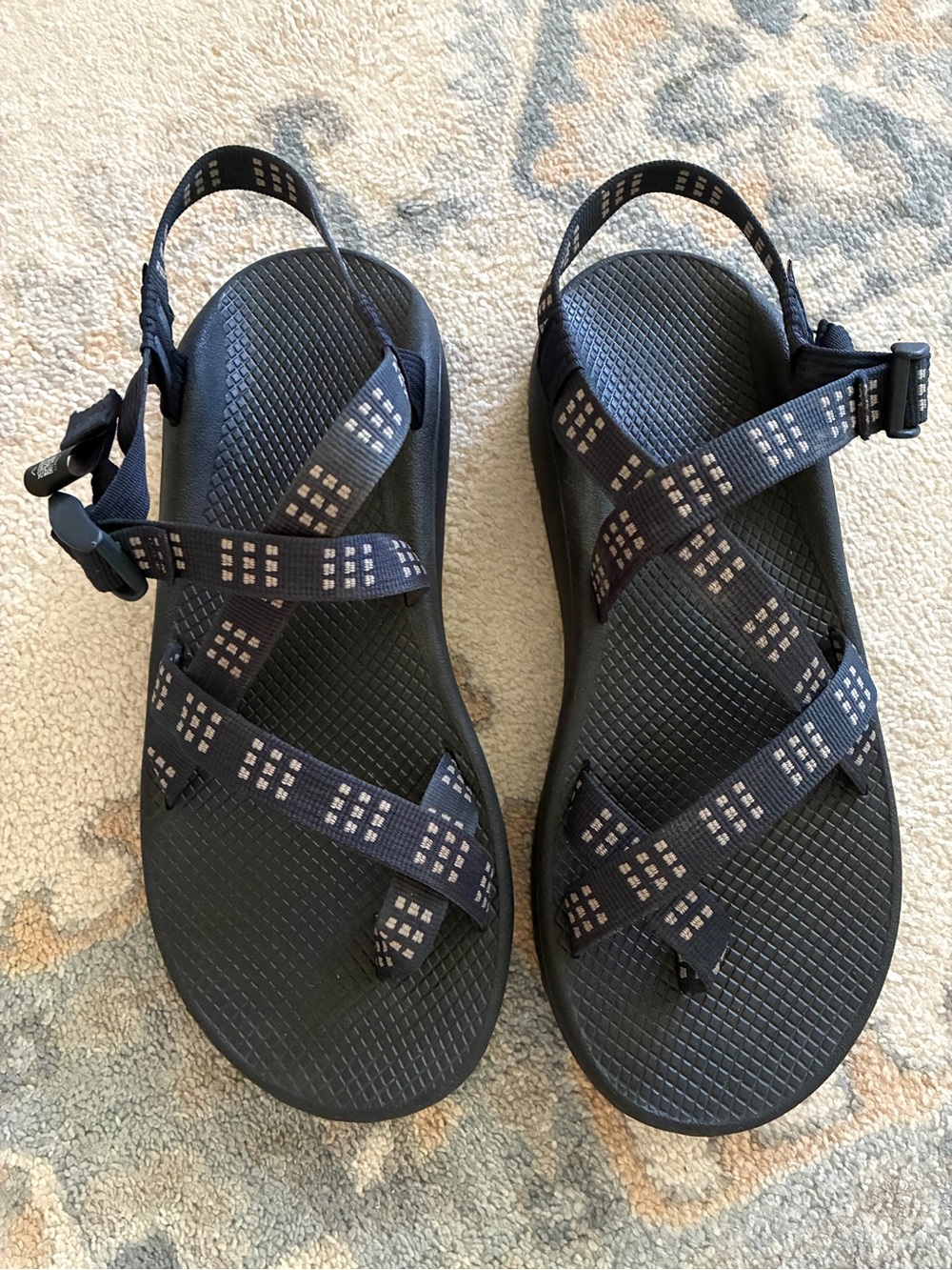Chaco Cloud Men's Navy Sandals Sz 12